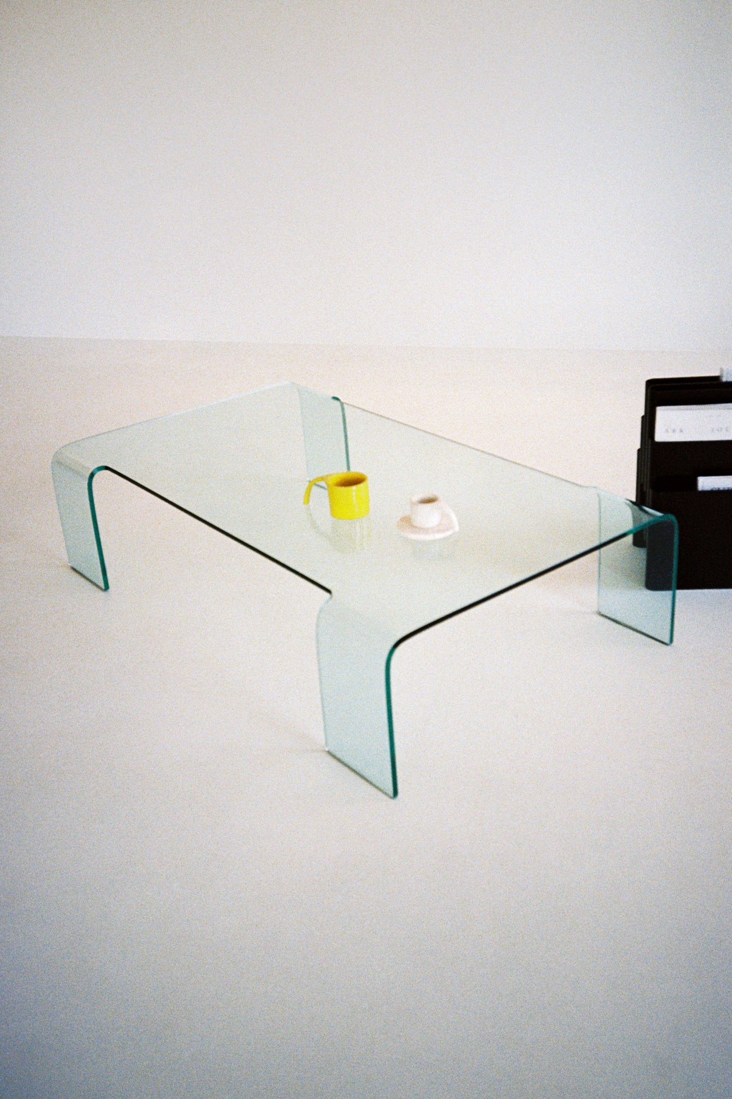 Neutra Low Glass Table by Rodolfo Dordoni for FIAM, 1990