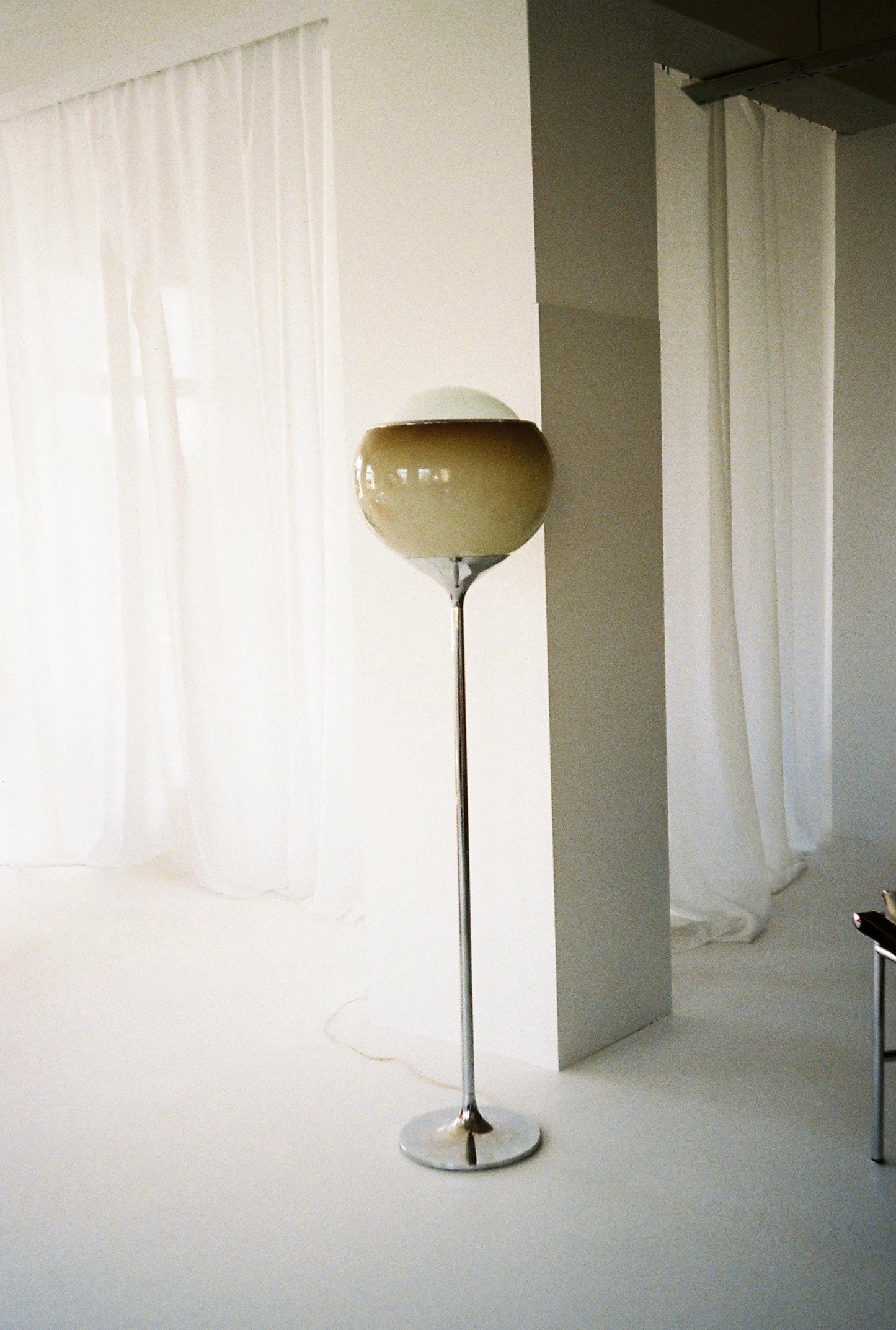 Vintage “Bud” Floor Lamp by Guzzini, Italy, 1970s — Original