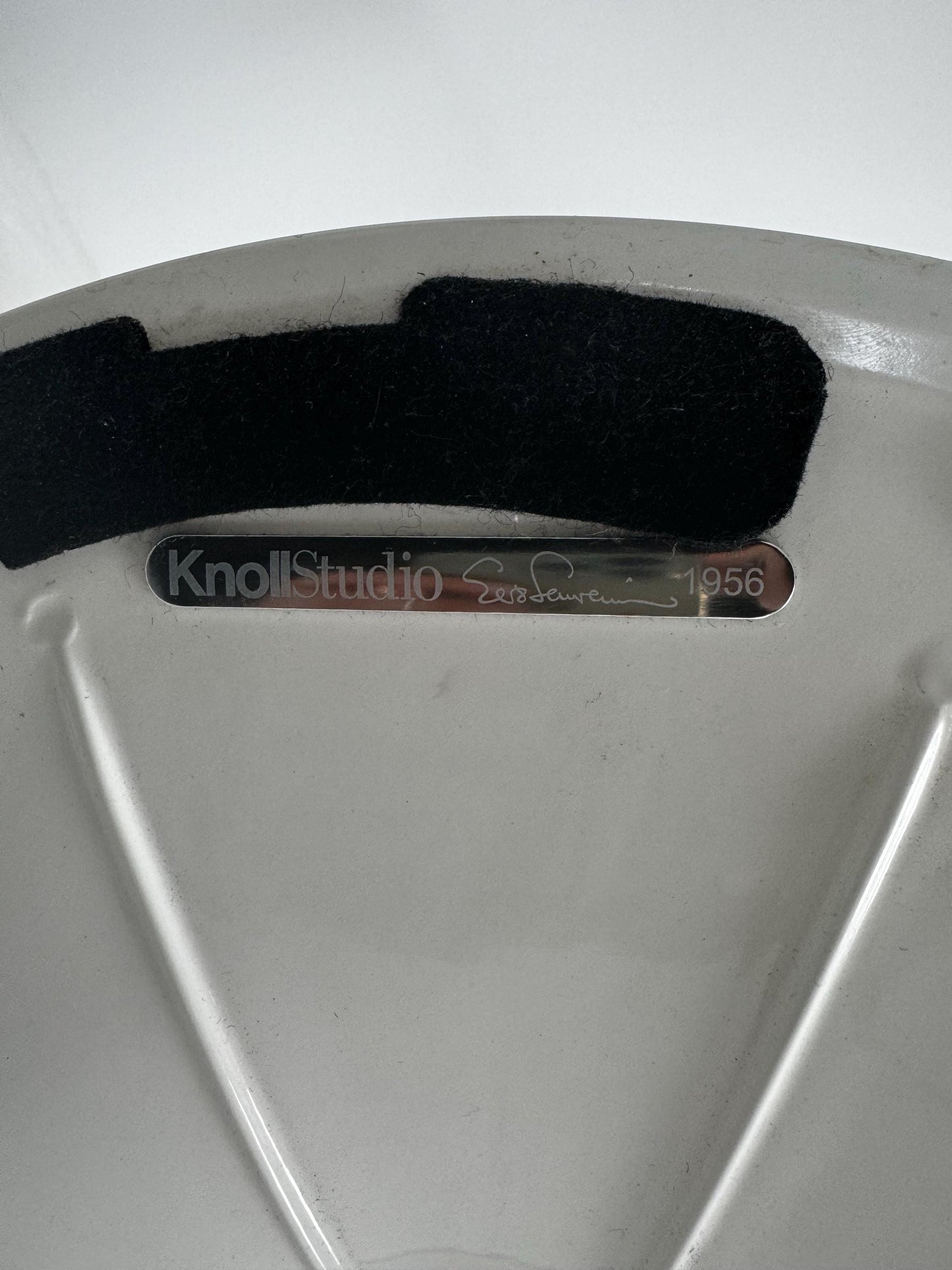 Large Tulip Armchairs & Dining Table by Eero Saarinen for Knoll, 1970