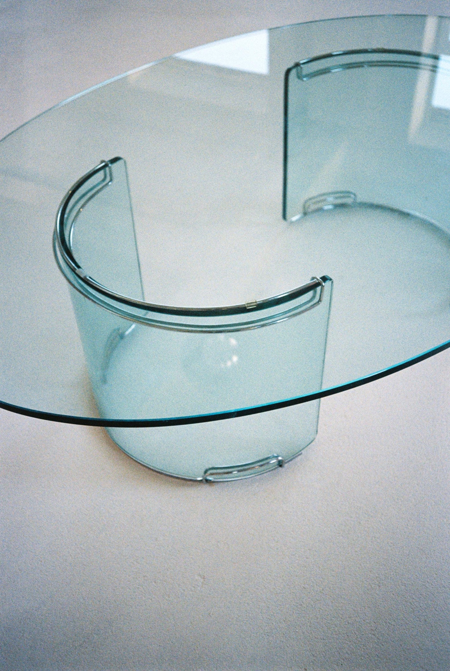 Oval Glass Coffee Table by Luigi Massoni for Gallotti & Radice, 1970