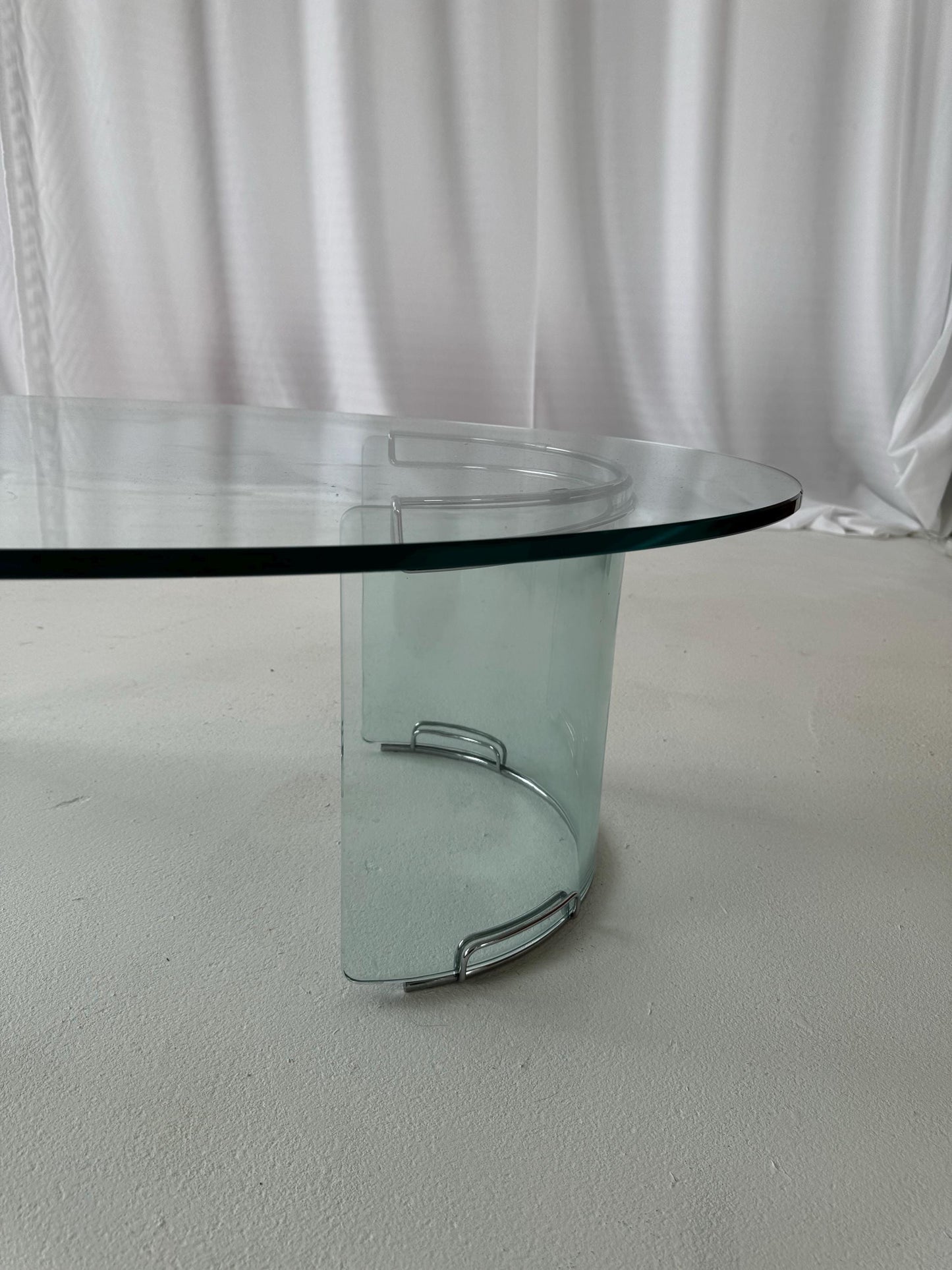 Oval Glass Coffee Table by Luigi Massoni for Gallotti & Radice, 1970