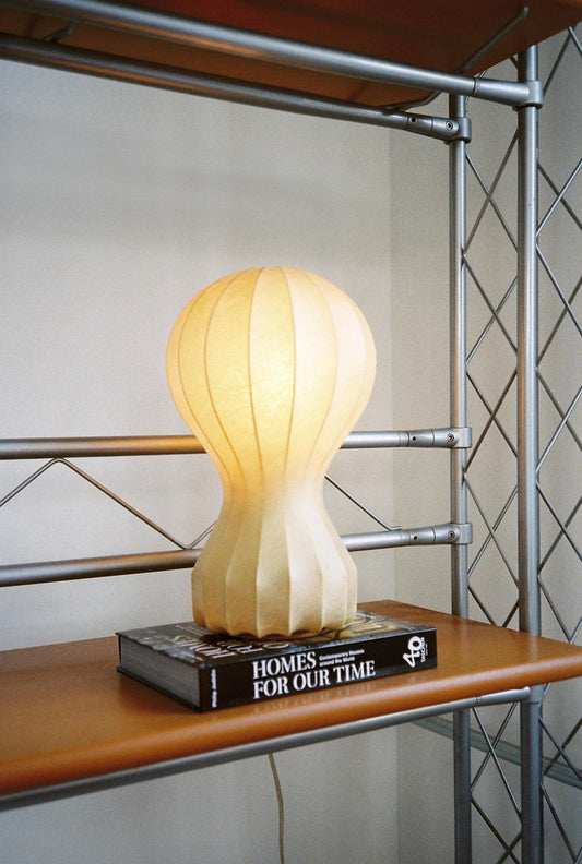 Achille & Pier Giacomo Castiglioni “Gatto” Table Lamp for Flos, 1960s — Original Cocoon Model