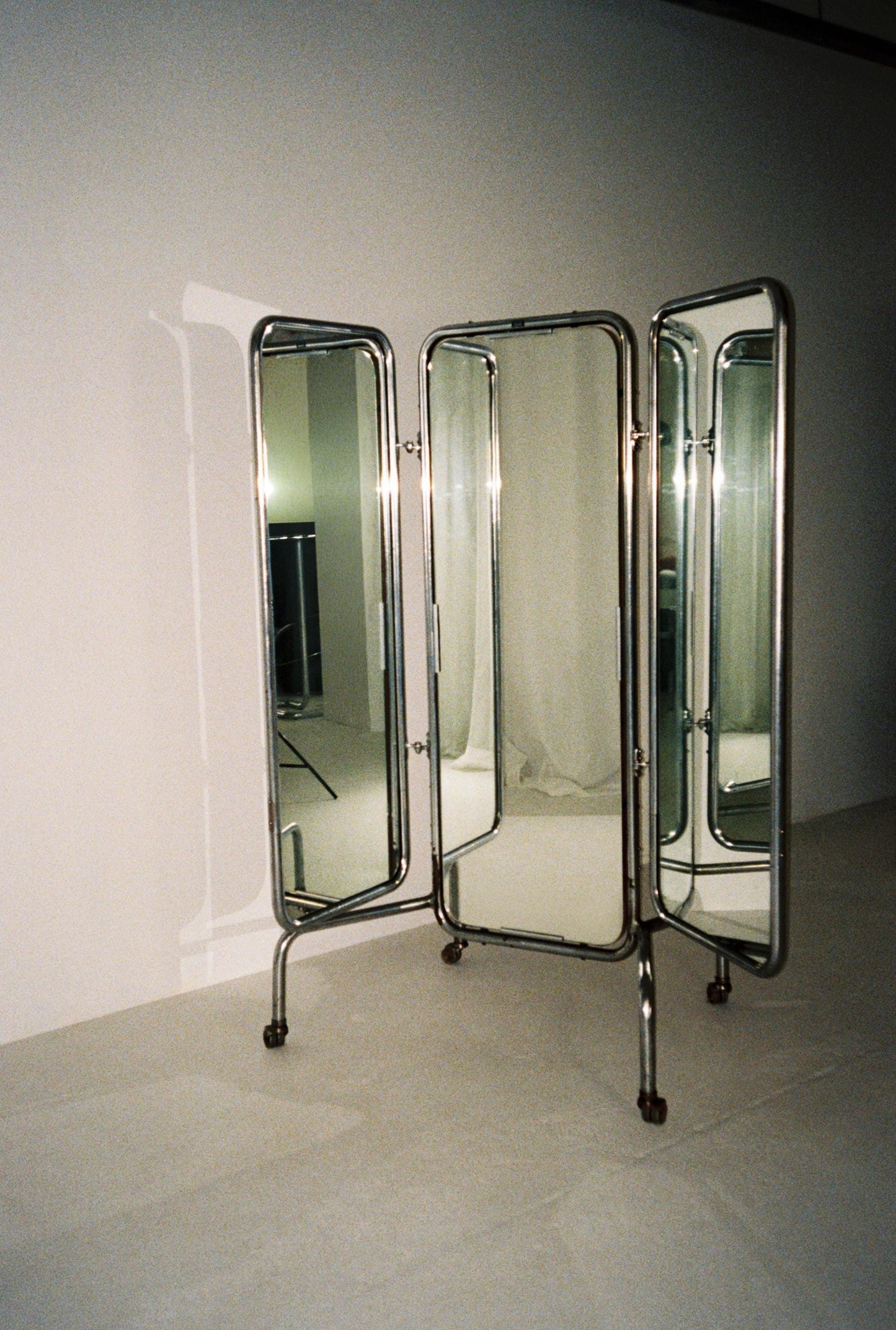 Vintage Floor Mirror on Casters, Germany 1960s, Folding 3 Panel Chrome Mirror, Mid Century Modern Dressing Screen